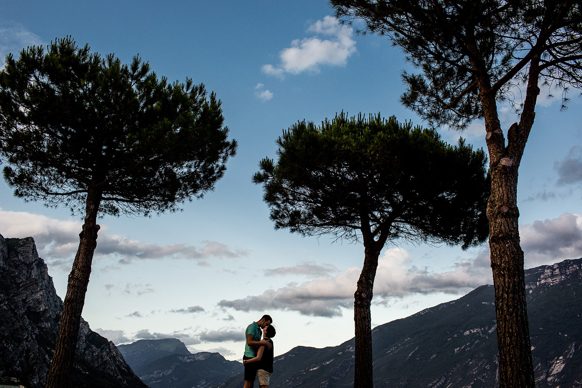 Gardasee, Mountains, Kiss, in love, couple, Lago di garda